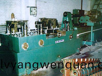 柴油機缸體凸輪軸孔精鉸組郃機(ji)牀